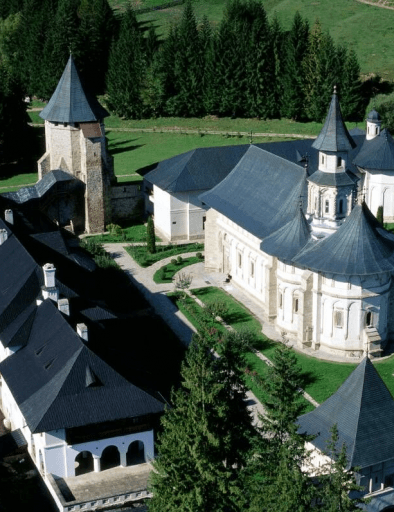 Vedere aeriana Manastirea Putna
